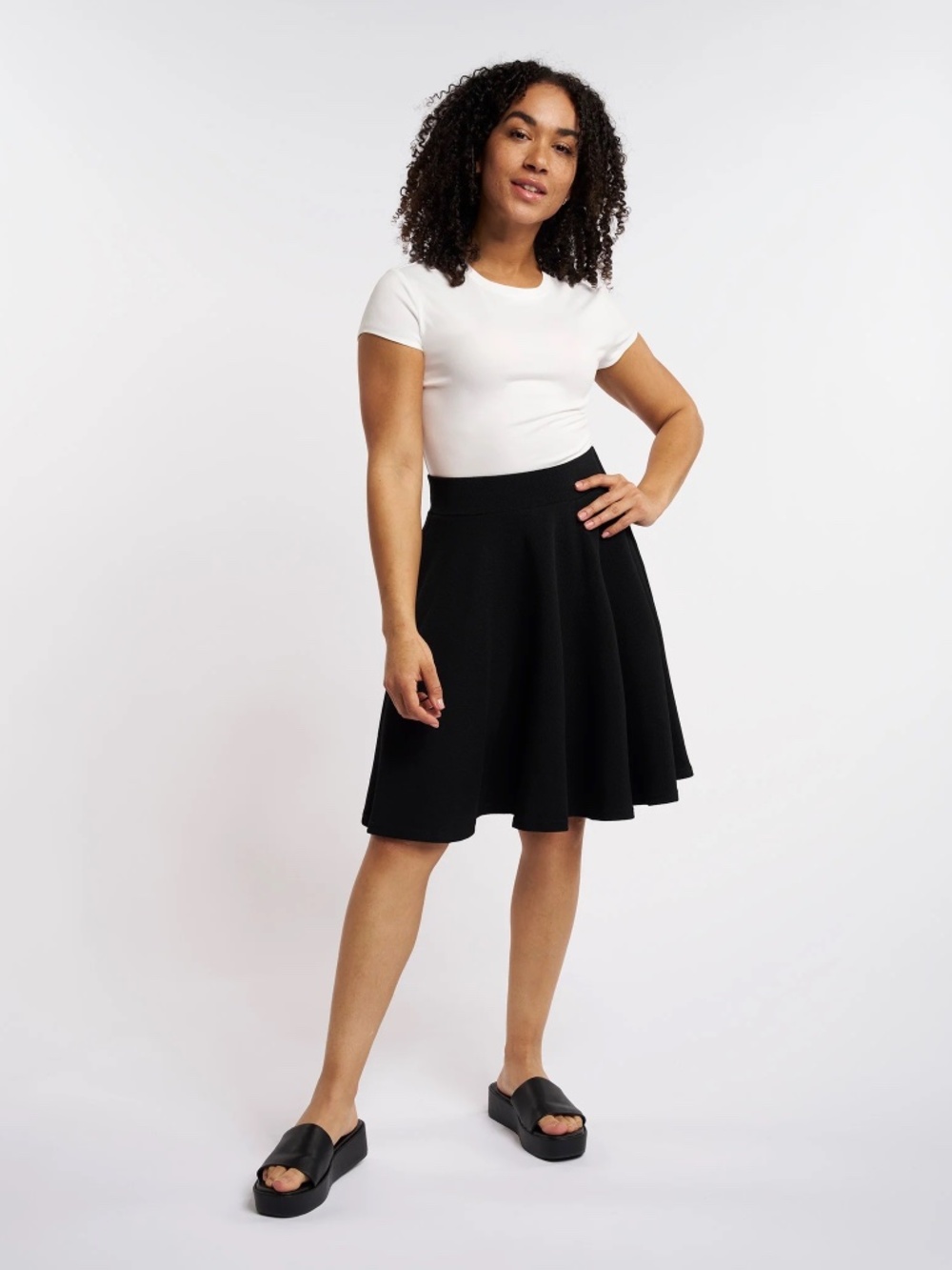 Liz Claiborne Essential Pull-On Slinky Stretch Knit Flared Skirt Size XL Black